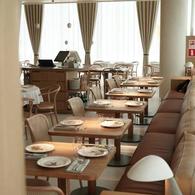 Визуальное оформление Sage: оммаж мудрости и шалфею на Тверской-Ямской