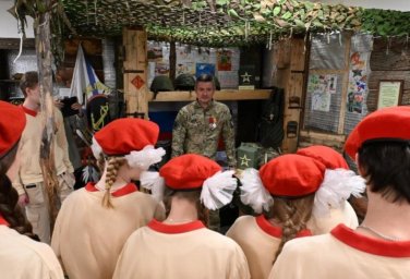 Символы мужества и стойкости: артефакты СВО из рук офицера Гончарова в Воронеже